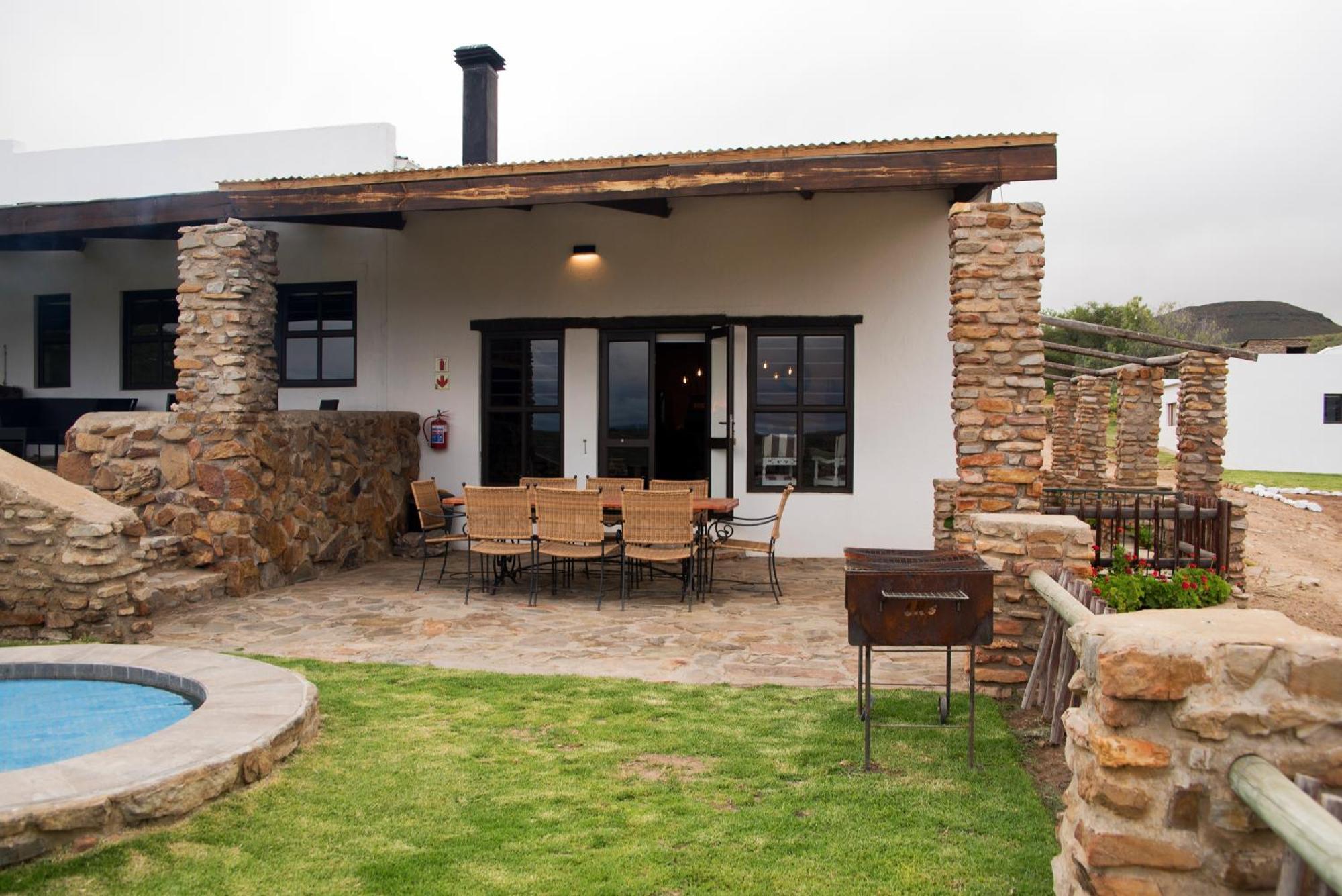 Desert Wind Private Guest And Game Farm 蒙塔古 外观 照片